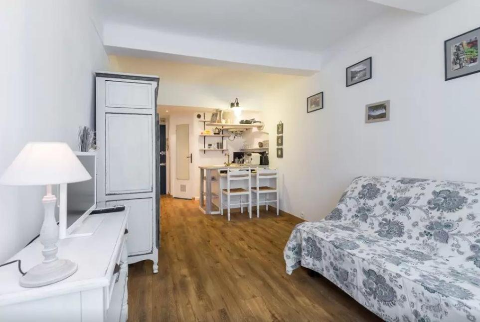 Le Fersen - Cosy Studio- Coeur Vieil Antibes Bagian luar foto