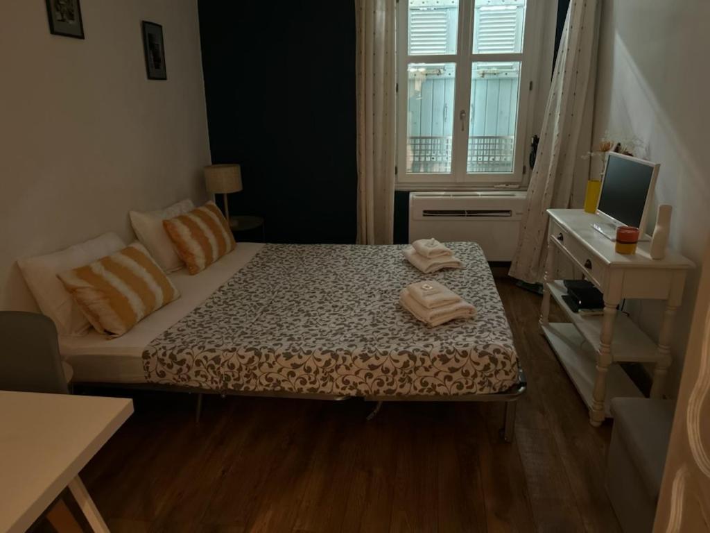 Le Fersen - Cosy Studio- Coeur Vieil Antibes Bagian luar foto